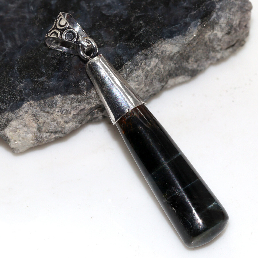 925 Silver Plated Black Tiger Eye Cap Point Pendant Jewelry Size 2.1
