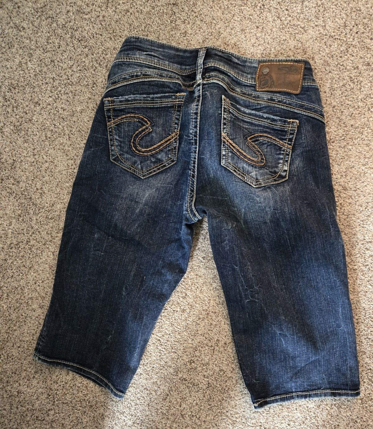 Picture 2 of 4