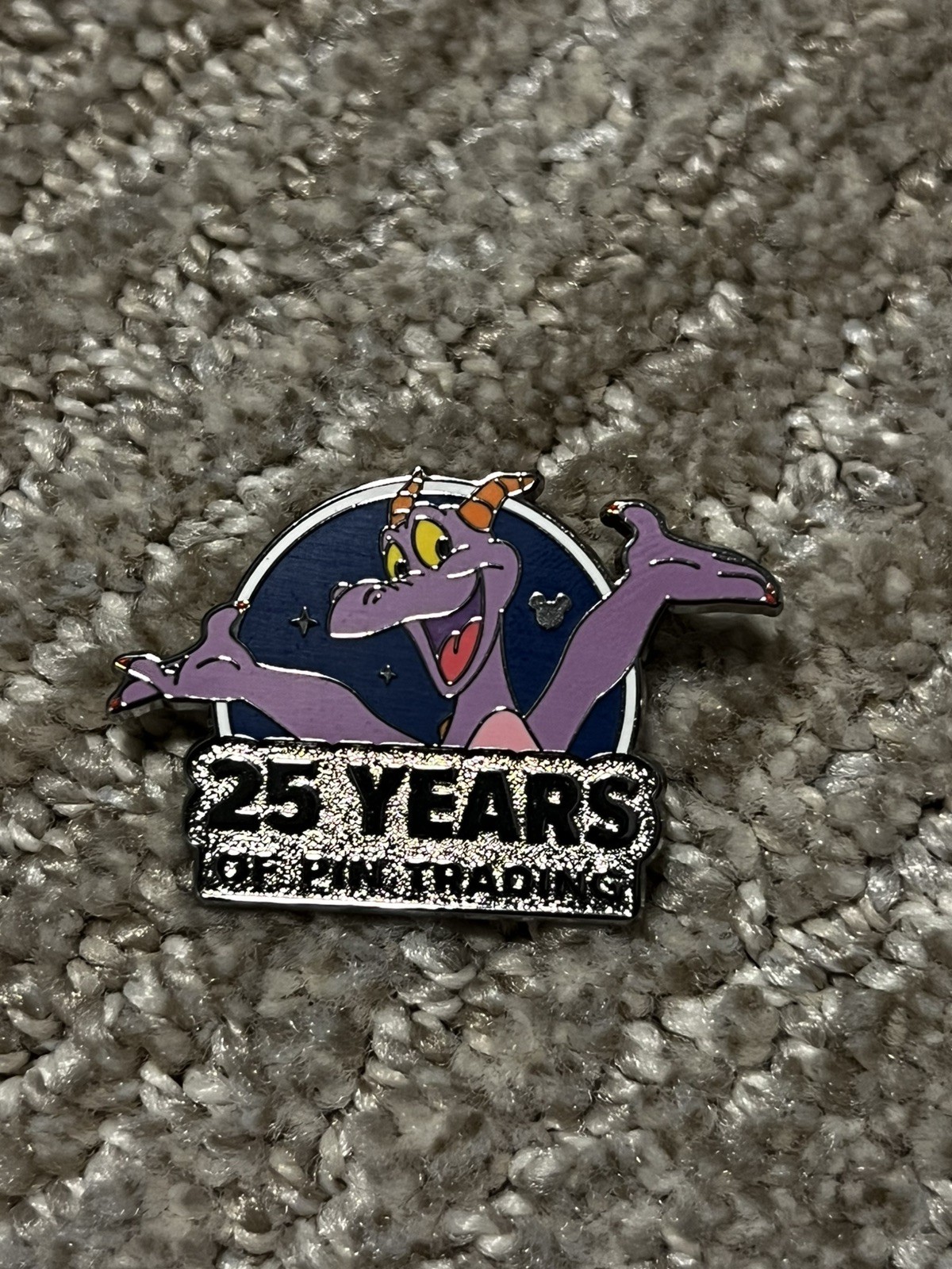 2025 WDW 25 Years Hidden Mickey Figment Chaser Disney Pin