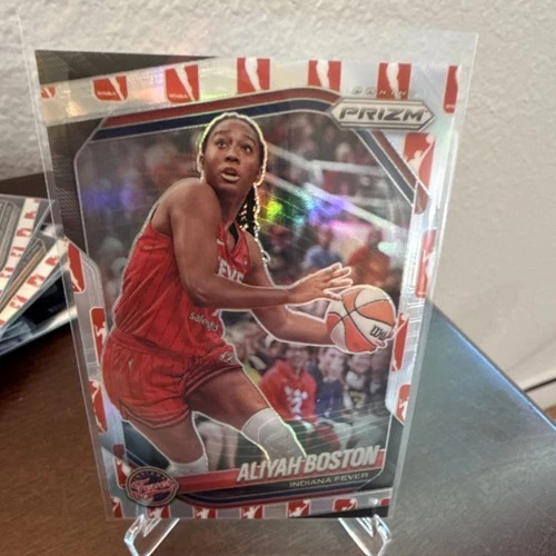 Panini Prizm 2025 Aliyah Boston #75 Indiana Fever WNBA logo