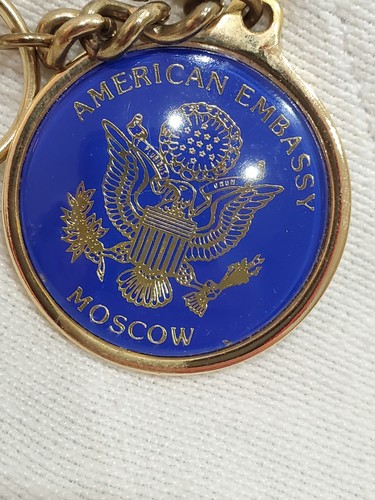 AMERICAN EMBASSY MOSCOW, Russia. Pocket Emblem Key Chain - Picture 4 of 7