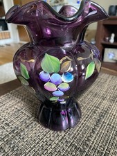 7" FENTON- S. HUGHES HP ROYAL PURPLE GRAPE VASE- EXCELLENT CONDITION