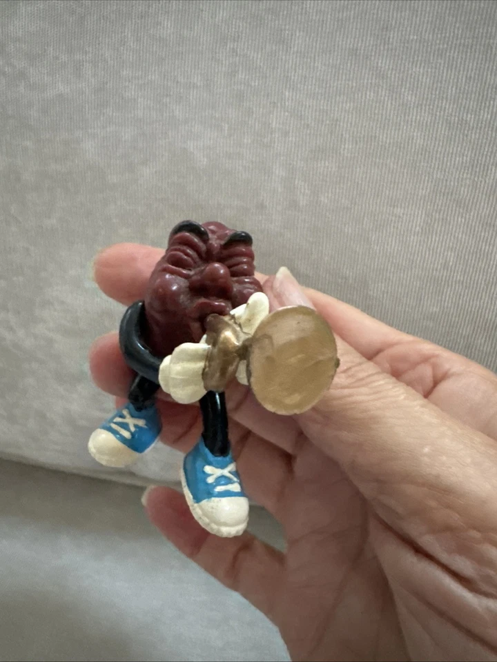California Raisins Hardees Series #2 1988 Trumpy TruNote – Trumpet / Blue shoes - Image 4 of 4