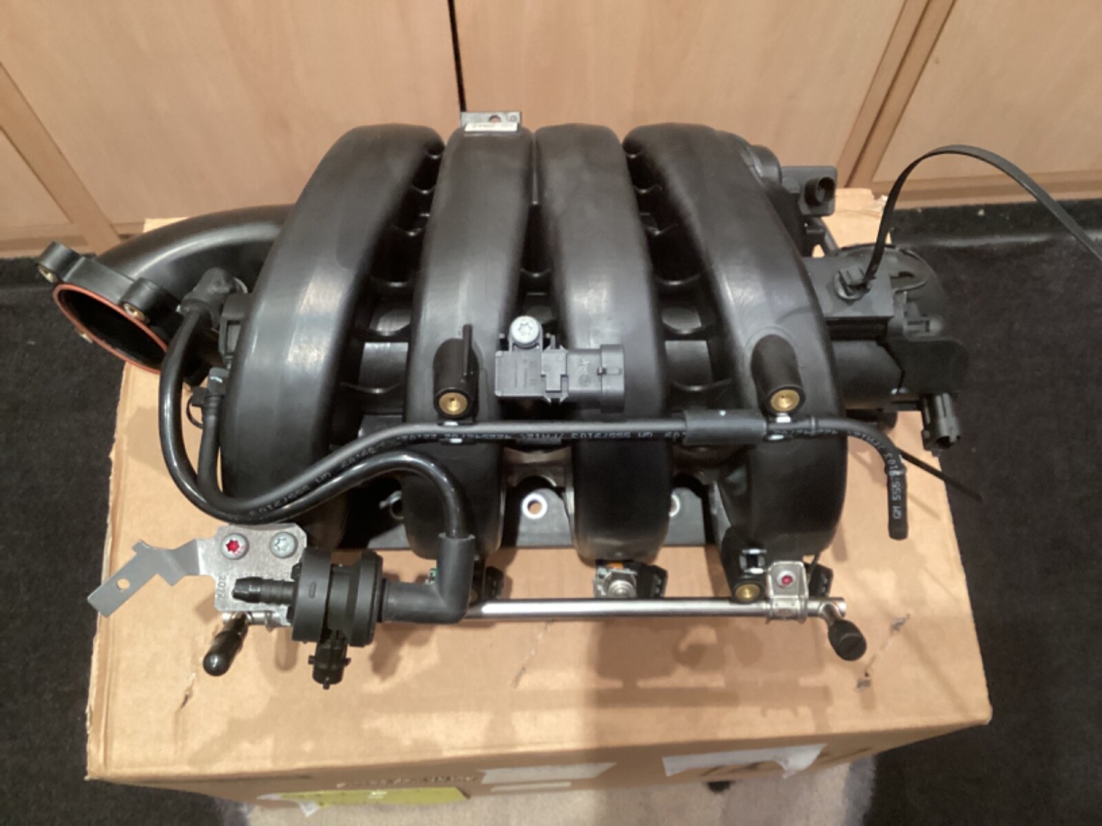 GENUINE NEW OEM VAUXHALL ZAFIRA B ASTRA H 1.8 PETROL INLET 
