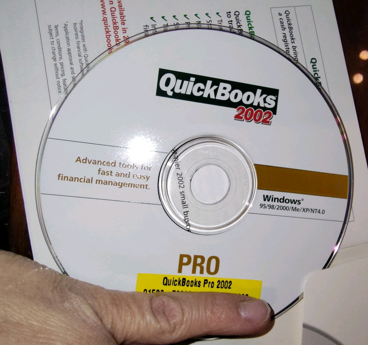 2002 QuickBooks Pro for Small Business Intuit Software with KEY / CODE