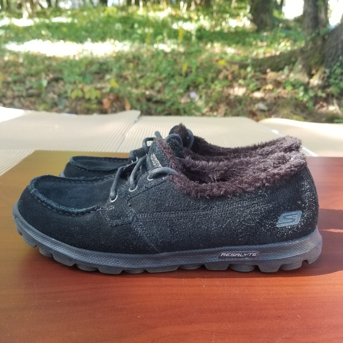 Skechers On the Go Anchor Black Faux Fur Lined Lace-up Moccasin Women's  Size