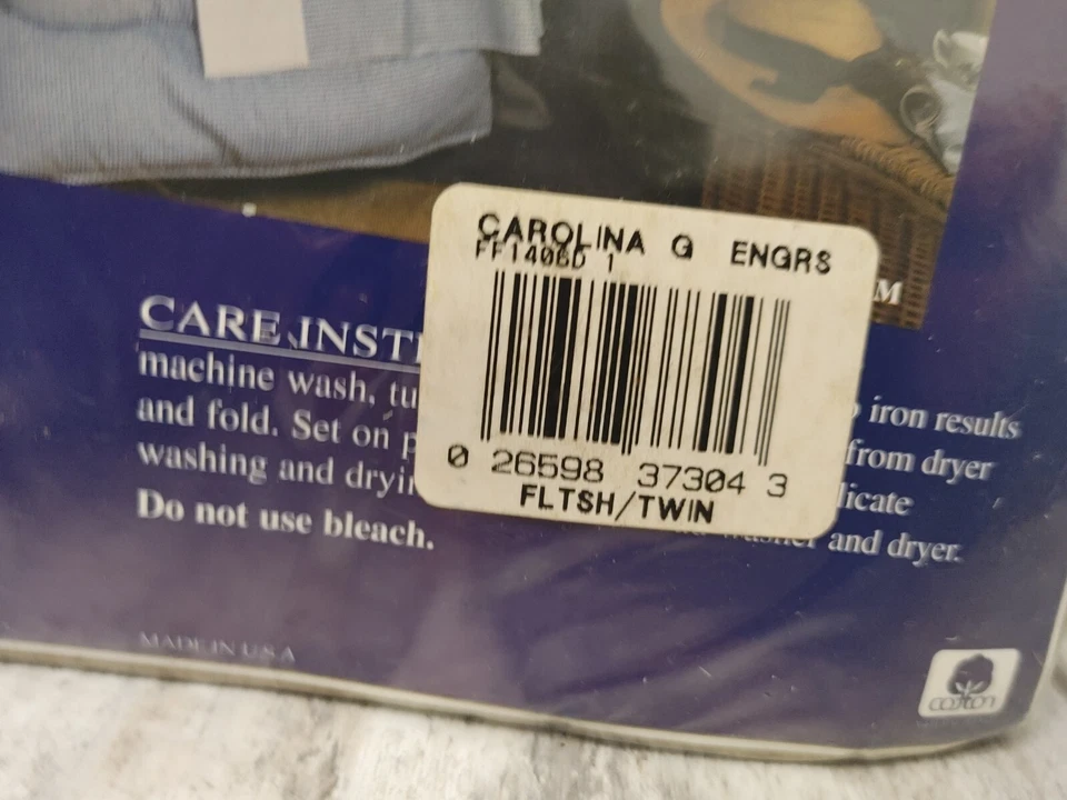 Springs Cotton Elegance 200 Thread Twin Flat Sheet white w/pink checkered print - Image 4 of 4