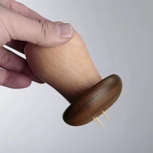 Creative Mushroom Toothpick Dispenser Toothpick Storage Box Desktop Ornament - Picture 9 of 12