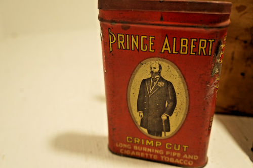 7 Vintage Prince Albert Crimp cut tobacco IN DISPLAY BOX - Picture 4 of 4