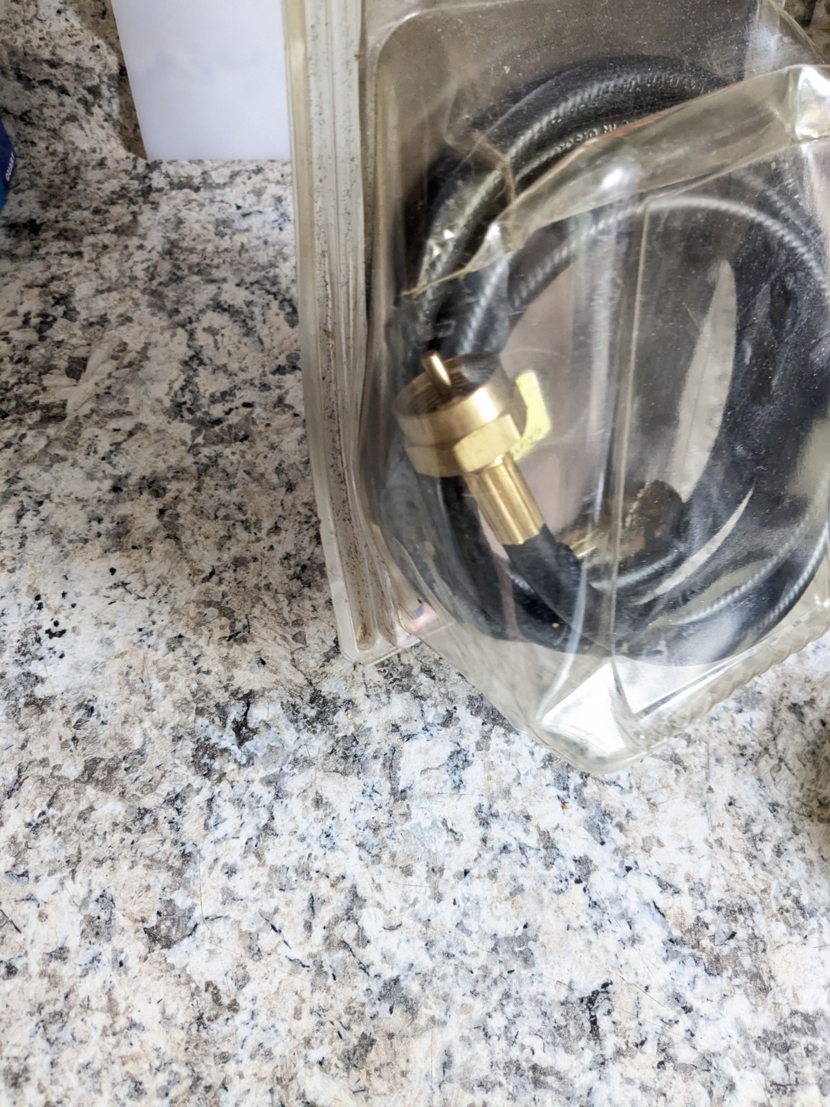 Mr. Heater Propane Hose Assembly 8' One Pound Bottle Connections USA F273211 New