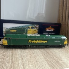Bachmann 32-750 Class 57 Diesel Locomotive 57008 Freightliner DCC Ready