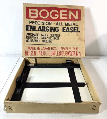 Bogen 8 x 10'' Adjustable Dual Metal Blade Darkroom Photo Enlarging Easel - 第 1/5 張圖片