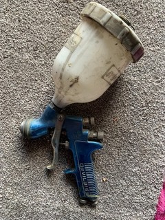 DeVilbiss GTi Gravity Feed Paint Spray Gun – Blue Anodized Body