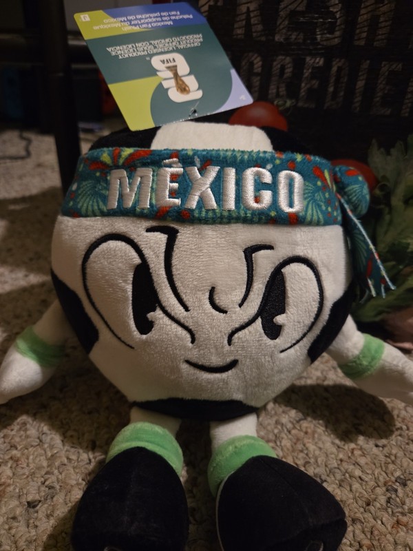New Jazwares 2026 FIFA World Cup 9" Team Mexico Plush Soccer Ball Jazwares Tags