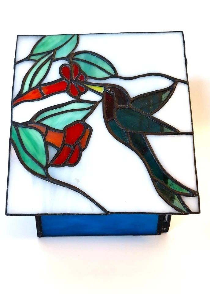 Casa para pájaros de vitral artesanal Foto 3 de 4