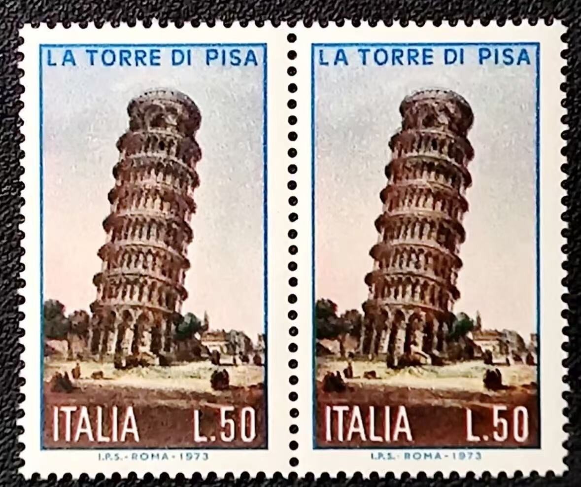 Foto 1 di 2