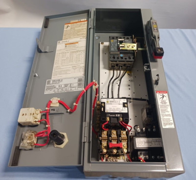 AB Allen-Bradley Combination Motor Controller Starter 30072-315-39E 8536SCO3S