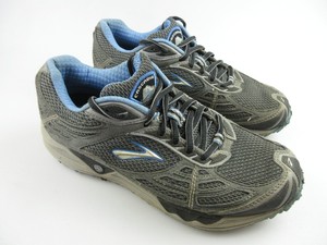 brooks cascadia 3