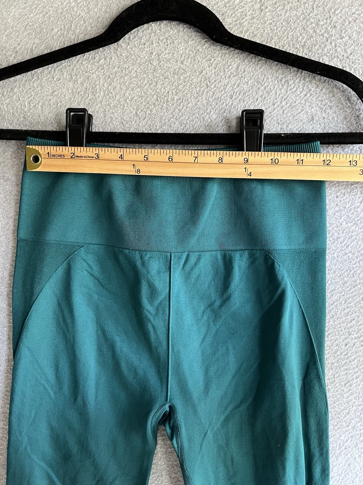 fabletics cropped soft stretch leggings