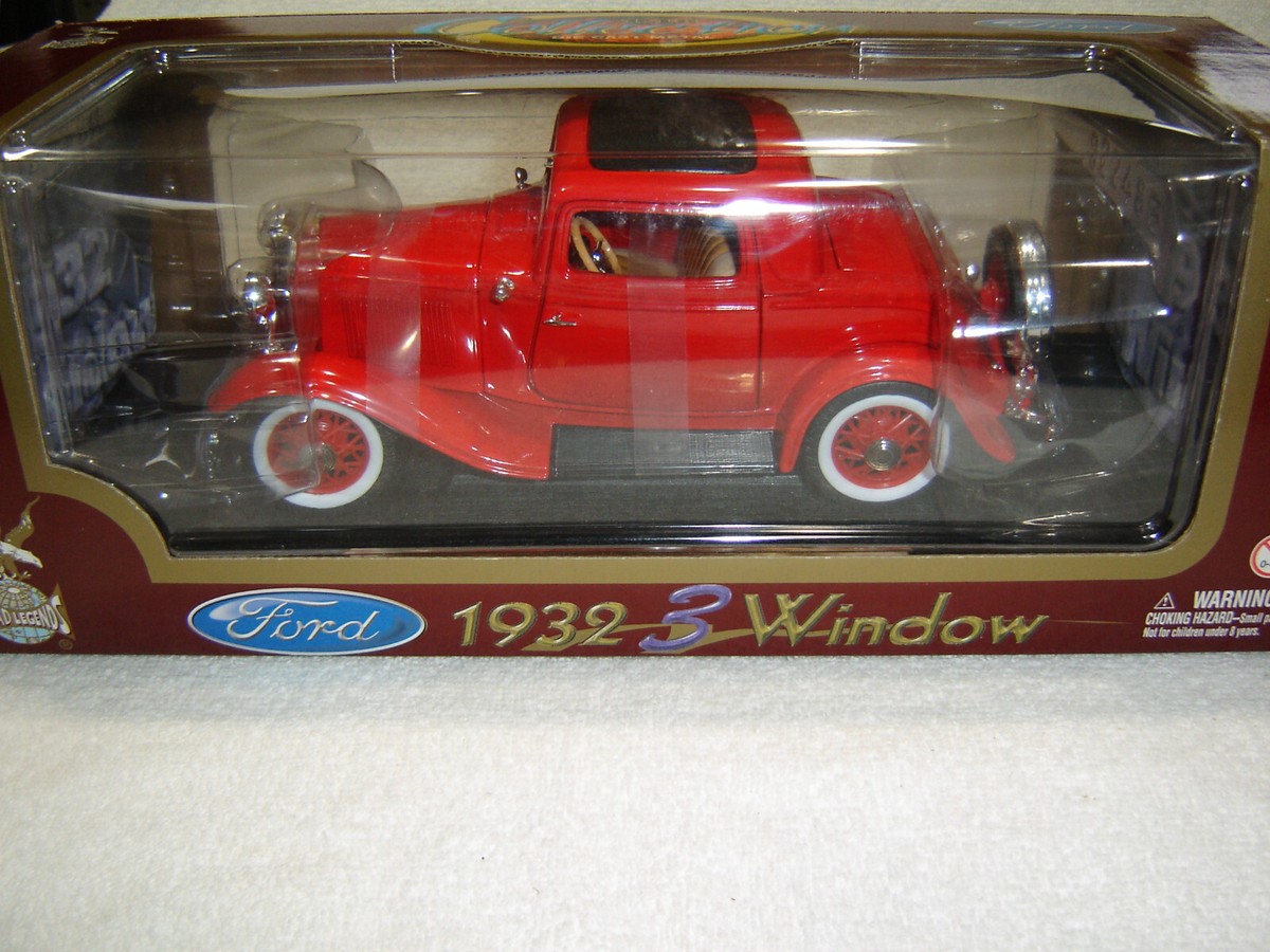 1932 RED Ford 3 Window Coupe Yat Ming Road Legends 1/18