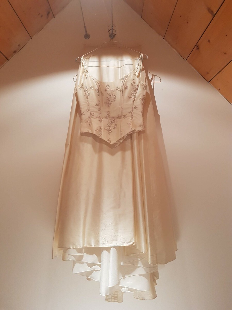 Robe de mariee Soie Sauvage Champagne Pronuptia T40