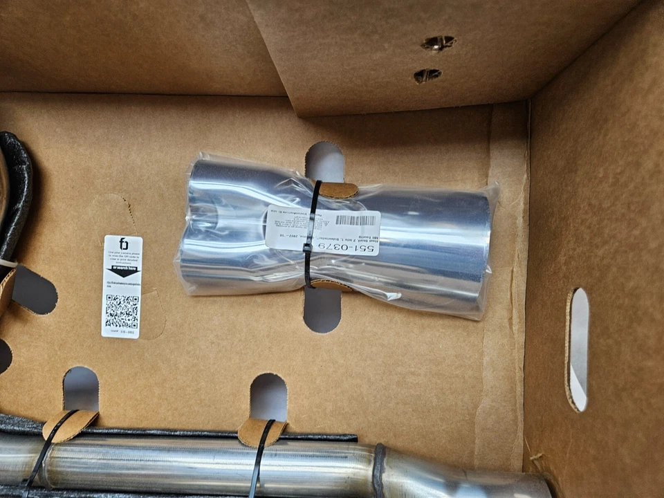 Sistema de exaustão completo Firebrand Monarch cromado #10-1072 Harley Davidson - Imagem 3 de 4