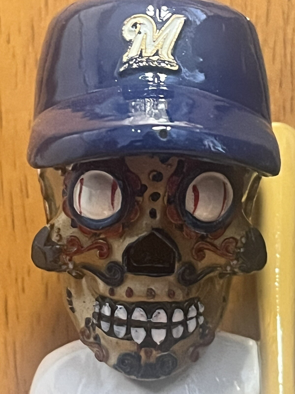Picture 1 of 12