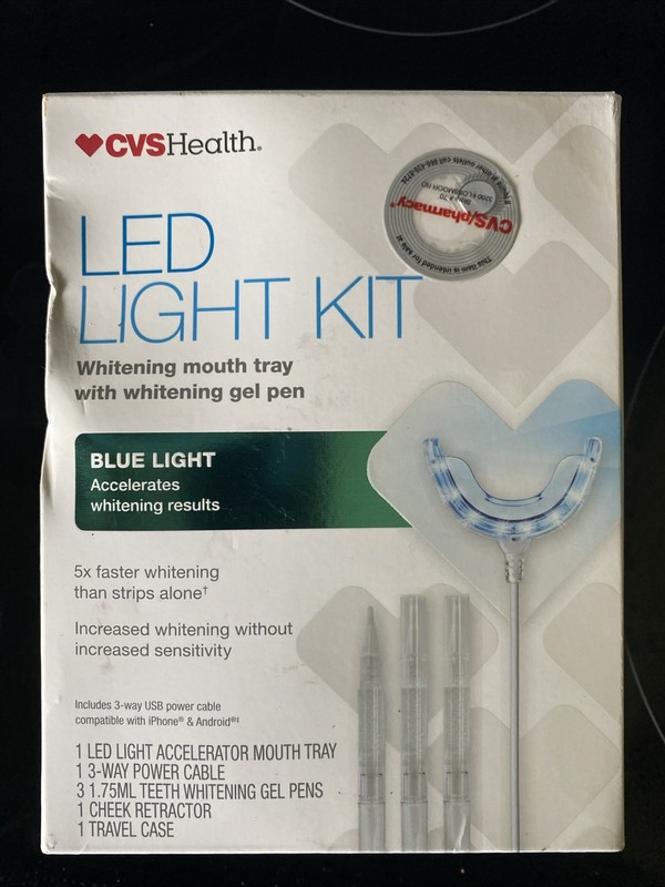 CVS HEALTH LED LIGHT KIT BLUE LIGHT ACCELERATES WHITENING RESULTS (Damage Box)