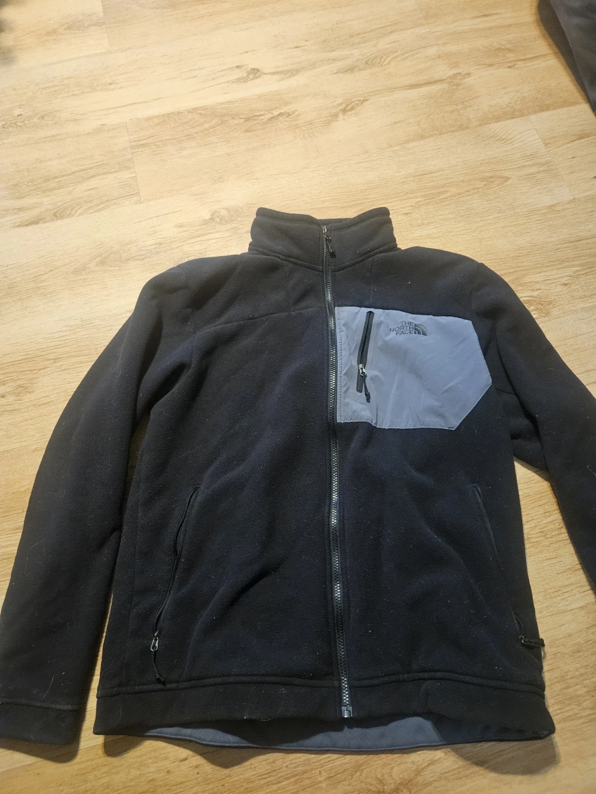 The North Face Men’s Chimborazo Full Zip Fleece Jacket Size Large Black Gray