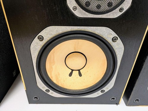 Yamaha NS-100M 3-Way Bookshelf Speakers w/Matching Serial Numbers - Picture 4 of 12