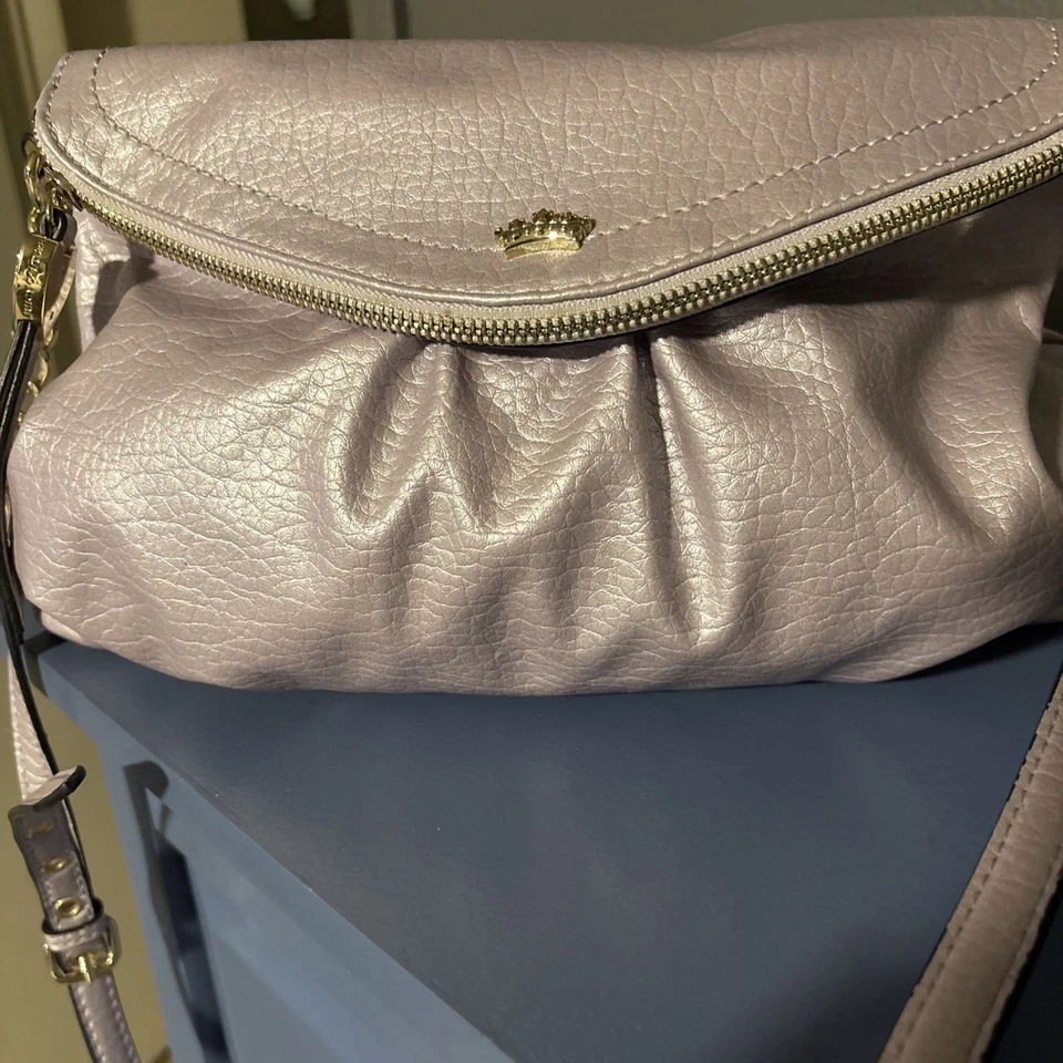 Bolso Cartera Juicy Couture Púrpura Brillo ¡Bonito! Foto 2 de 4