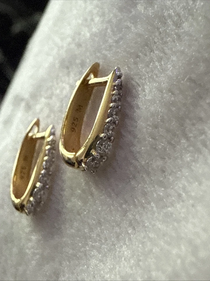 CLAW PAVE HUGGIES Missoma - Image 2 of 4