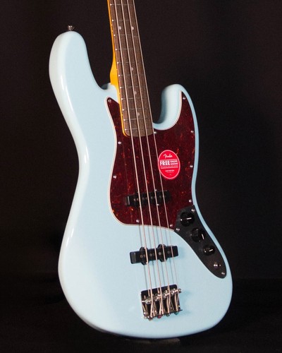Squier Classic Vibe '60s Jazz Bass, Laurel FB, Daphne Blue - Picture 4 of 10