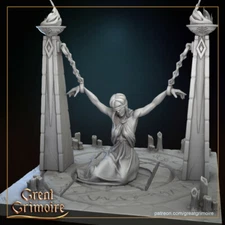 Sacrifice Girl Human Damsel Witch Miniature | D&D DnD | 