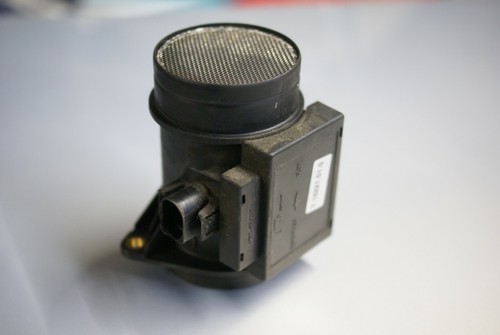 Luftmassenmesser 71822151 VW Golf IV (1J) 1.9 TDI 245850 Passat 3B Audi A4 B5