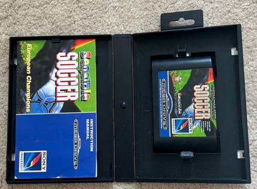 Sensible Soccer: European Champions Mega Drive Completo con Manuale, PAL - Testato - Foto 2 di 7