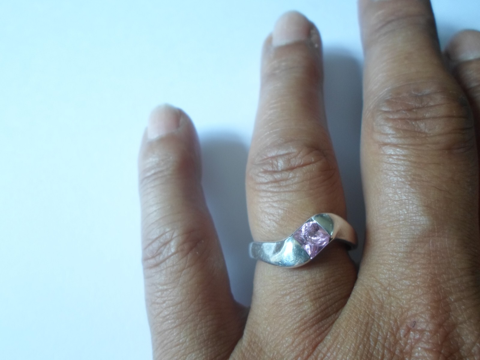 solid silver ring, pink zirconium square, size 56 - image 2