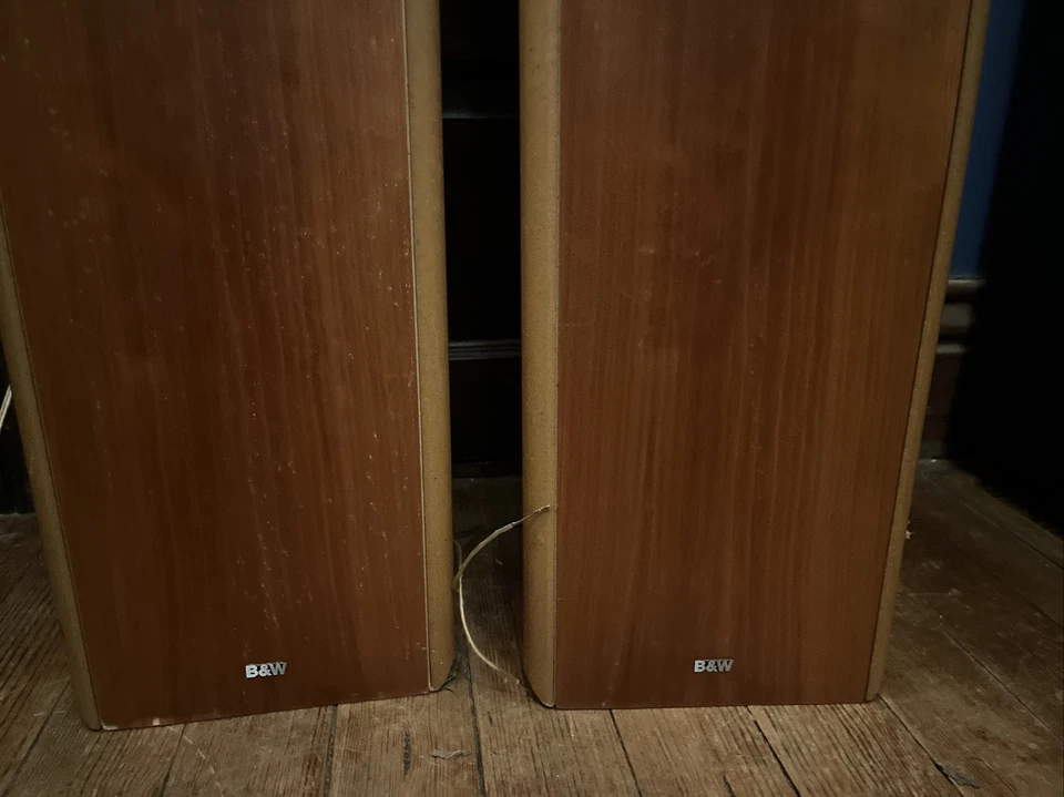 Par de altavoces de torre Bowers & Wilkins CDM de 7 pisos serie #004811 blanco y negro de colección raros Foto 4 de 4