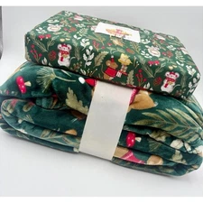 Cynthia Rowley Full Sheet Set Plush Queen Blanket Christmas Whimsy Mouse Holiday