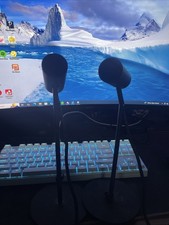 Set of 2 Genuine Oculus Rift Virtual Reality CV1 Sensors W/ Stands