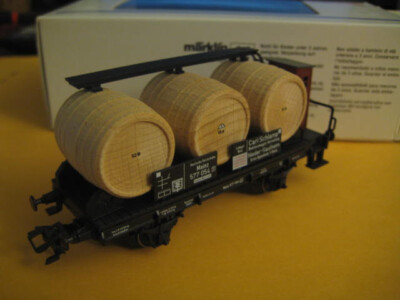 Marklin HO 46741 Carl Schlamp Wine Barrel Car w/wooden barrels - LNIB Era II
