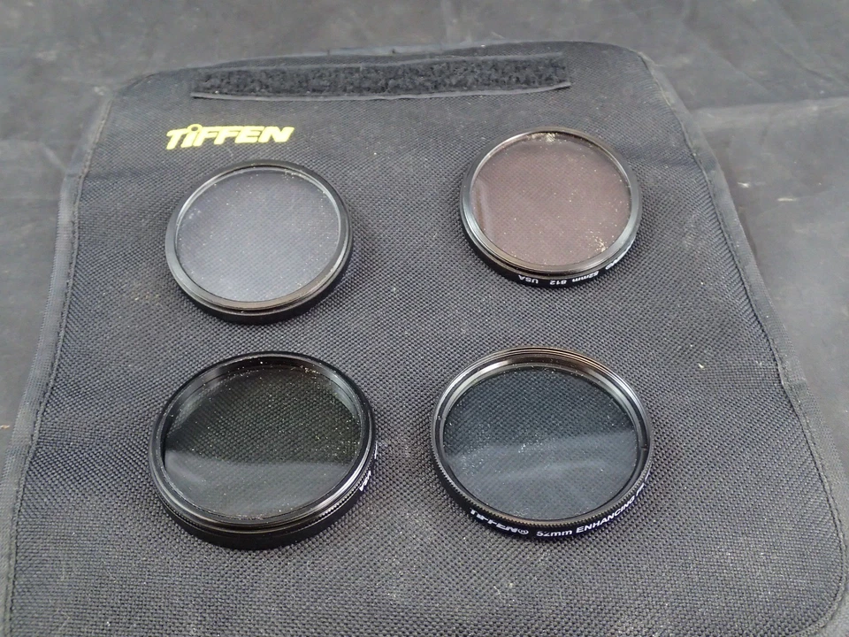 Tiffen Digital Essentials 52DIGEK3 52 mm Filter Kit Clear Polarizer 812 Enhancin - Image 3 of 4