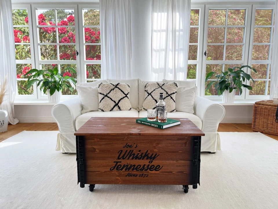 Couchtisch Truhe Holz Beistell-Tisch massiv vintage Rollen Stauraum Wohnzimmer - Bild 4 von 4