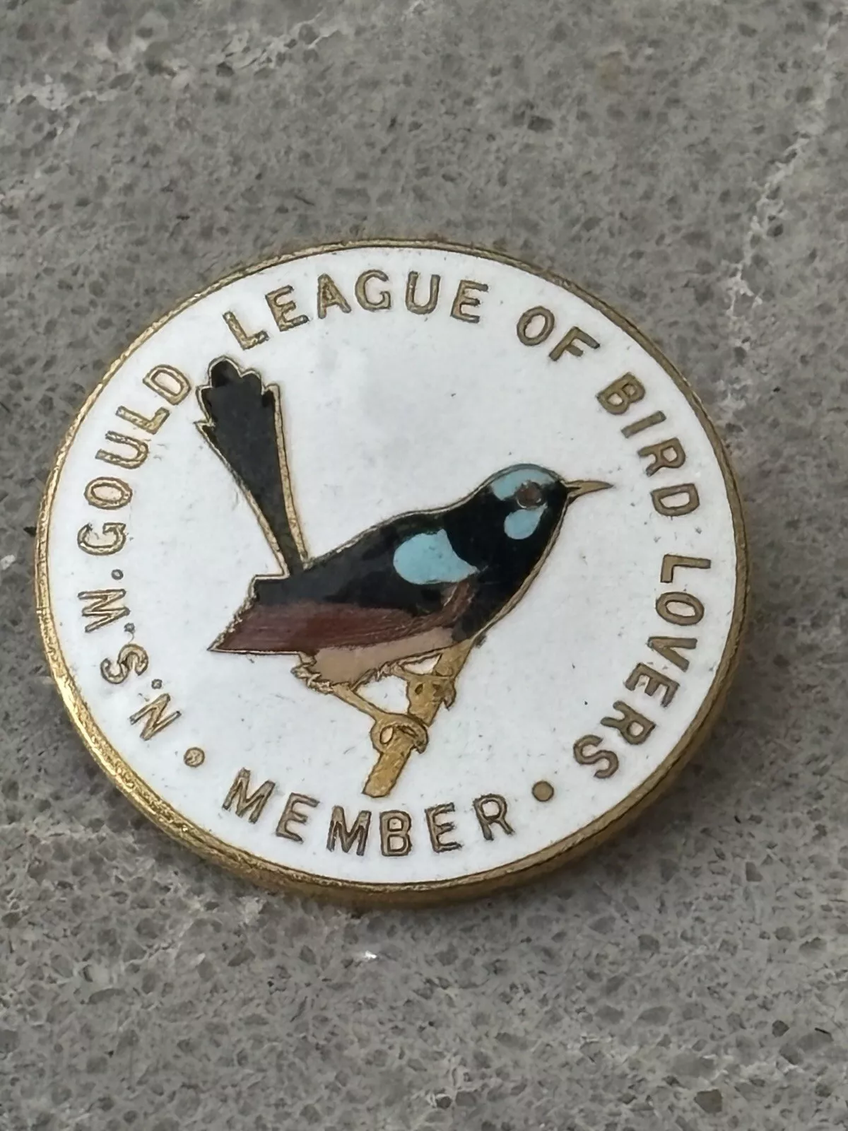 Picture 1 of 3