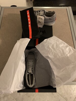 Adidas X Prada Red Moon 21 US 8 100% Authentic Ungetragen Unauffindbar  