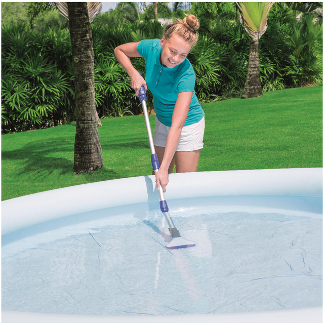 Bestway 58340 Scopa Aspiratrice a Batteria per Piscina 1.5m | Acquisti  Online su eBay