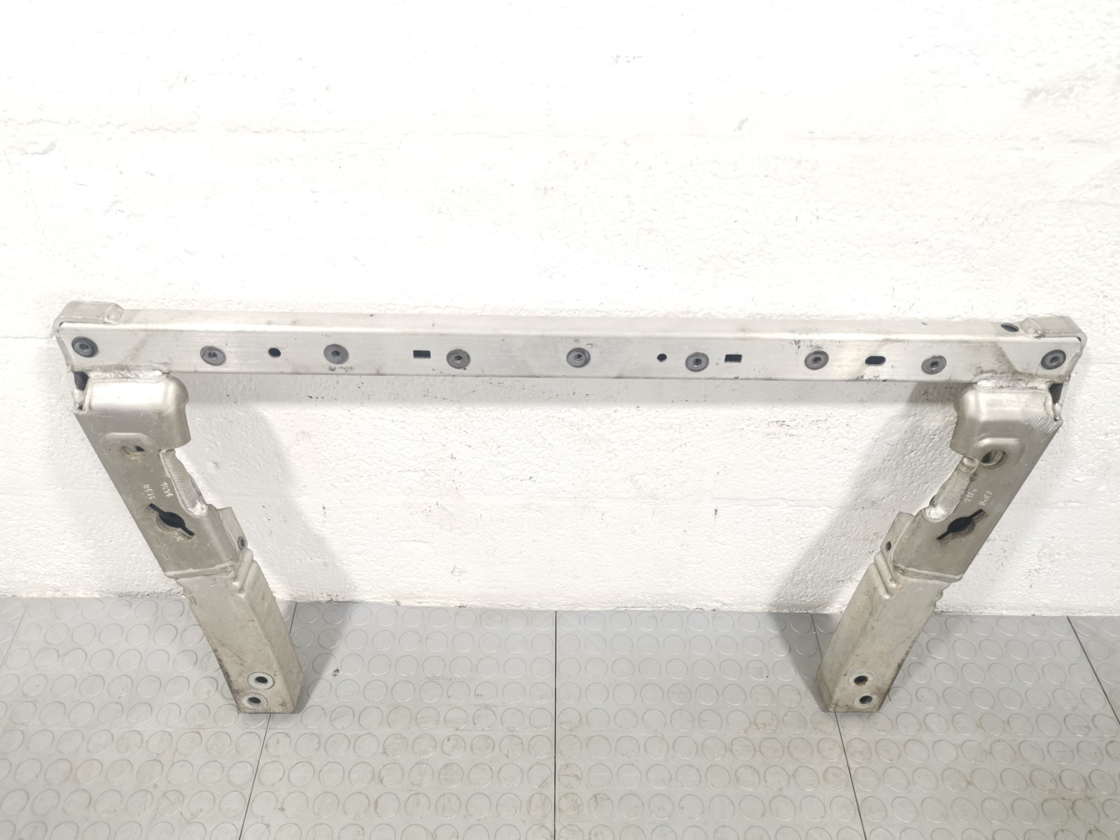 Maserati Ghibli S AWD 3.0L 2014 Third Load Path Cross Member 670009989 OEM