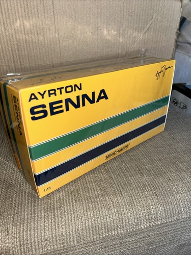Minichamps 540 851812 AYRTON SENNA Collection Lotus Renault 97T 1985 1/18 Scale - Picture 6 of 8