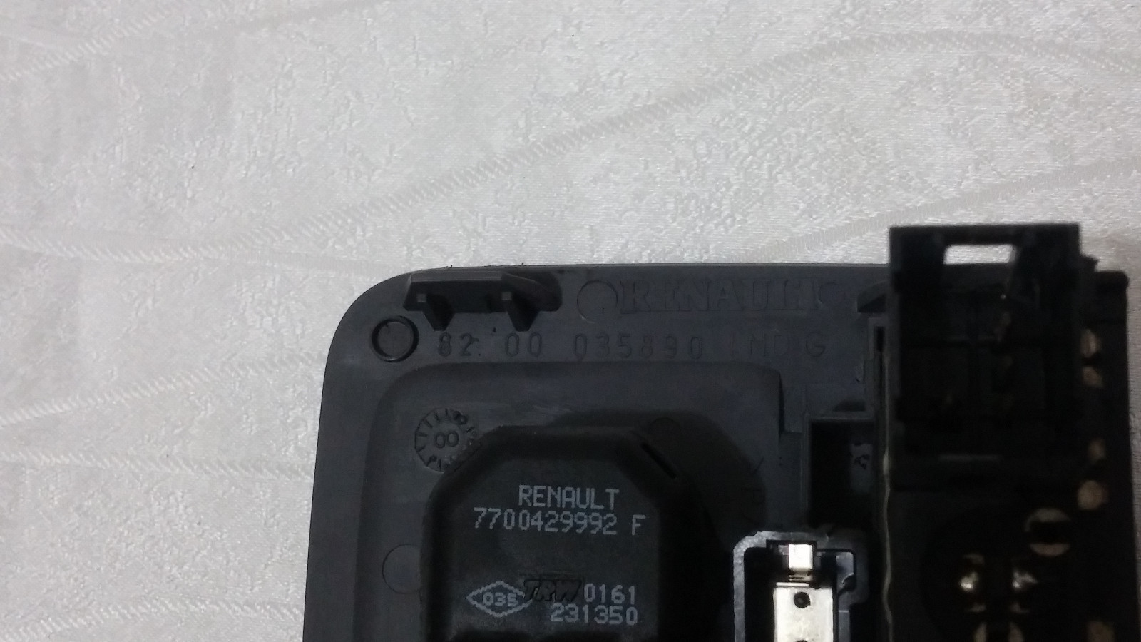 Picture 3 of 4