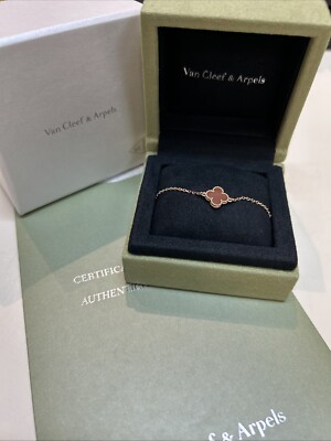 Van Cleef & Arpels Carnelian Sweet Alhambra 18kt Rose Gold 6.5  Bracelet